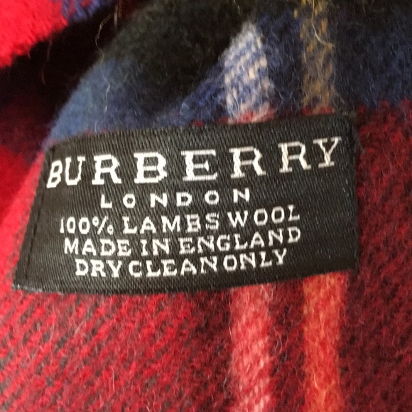 Burberry scarf ♥️💚🖤💙 $ firm solid - Picture 8 of 15